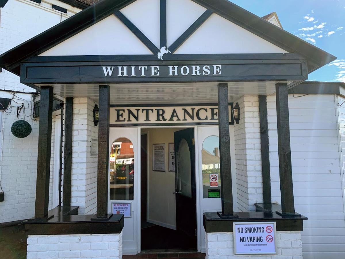 White Horse Tavern Телфорд Екстер'єр фото