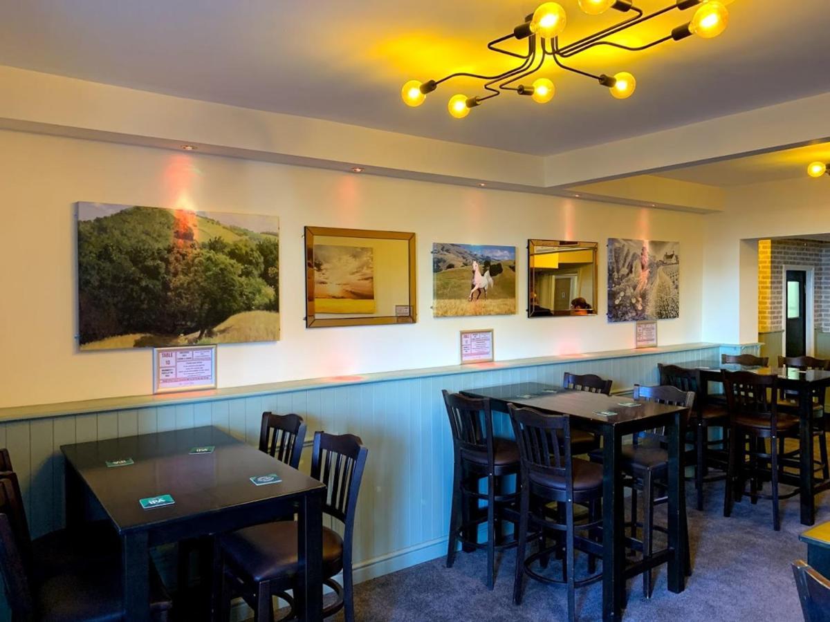 White Horse Tavern Телфорд Екстер'єр фото